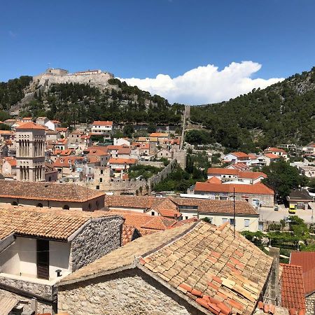 Old Town Apartment Mare Hvar Town Esterno foto