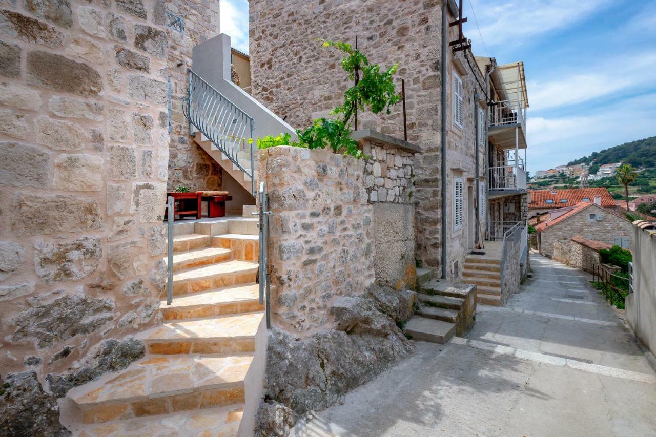 Old Town Apartment Mare Hvar Town Esterno foto